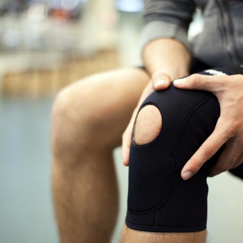 Effetti del tutore a fascia e del tape sul dolore nella tendinopatia rotulea